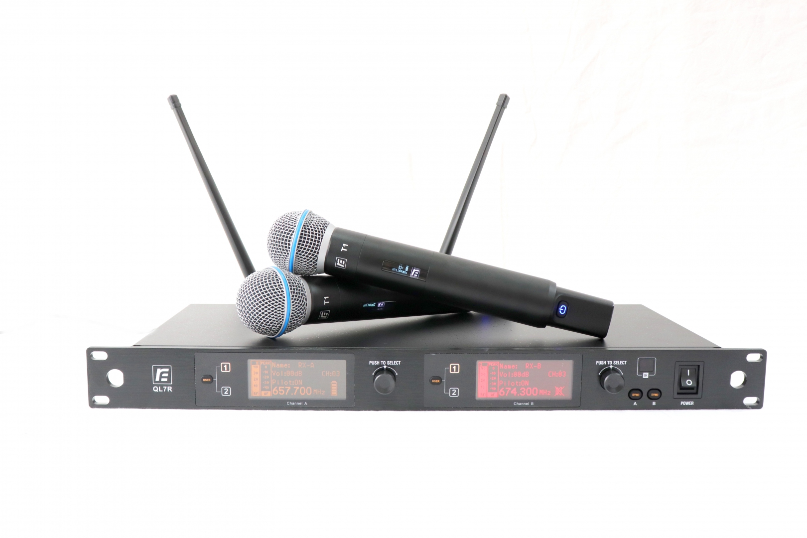 RFIntell QL7R/T1-A 651,800-683,400 МГц 2-канальная радиосистема с 2-мя ручными микрофонами в Валуйках